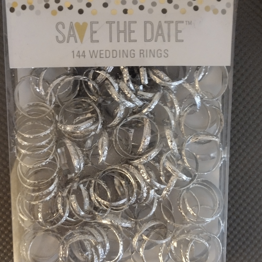 Wedding favors, rings